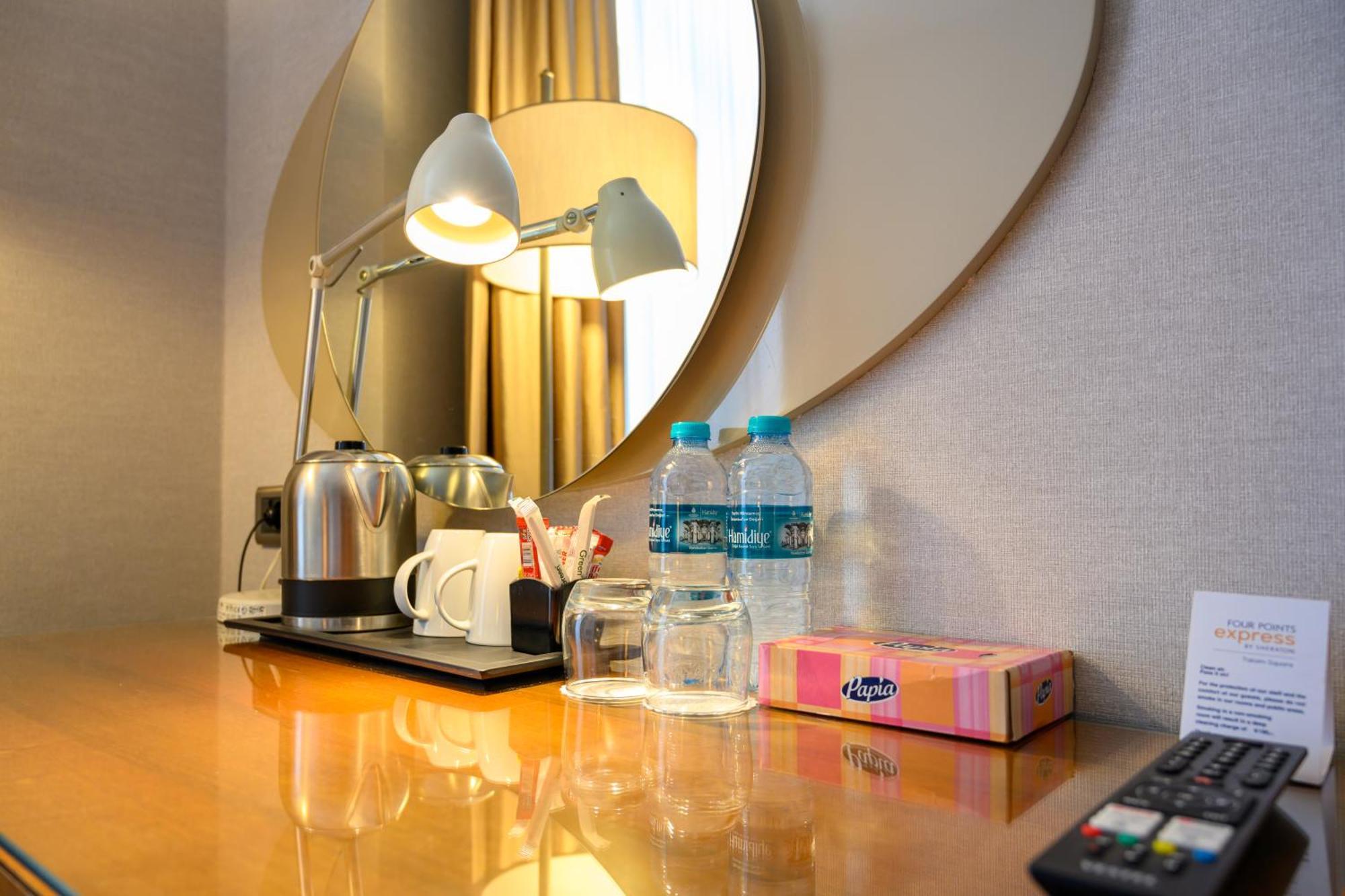 Four Points Flex By Sheraton Istanbul Taksim Square Extérieur photo