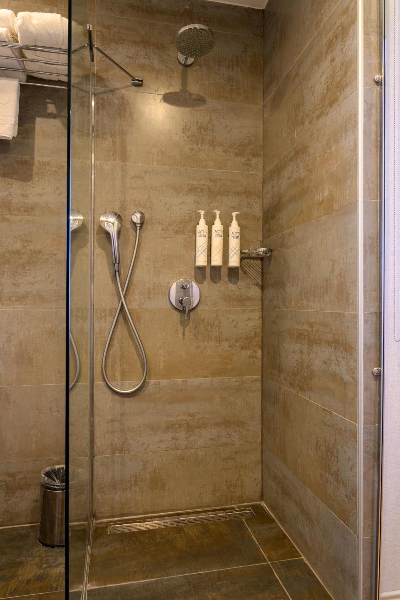 Four Points Flex By Sheraton Istanbul Taksim Square Extérieur photo