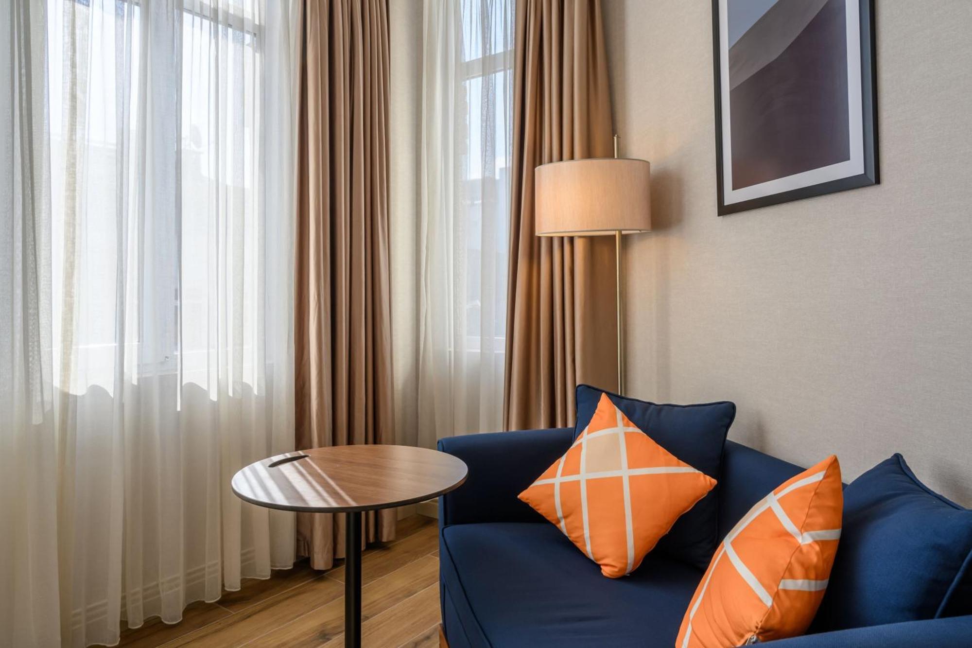 Four Points Flex By Sheraton Istanbul Taksim Square Extérieur photo