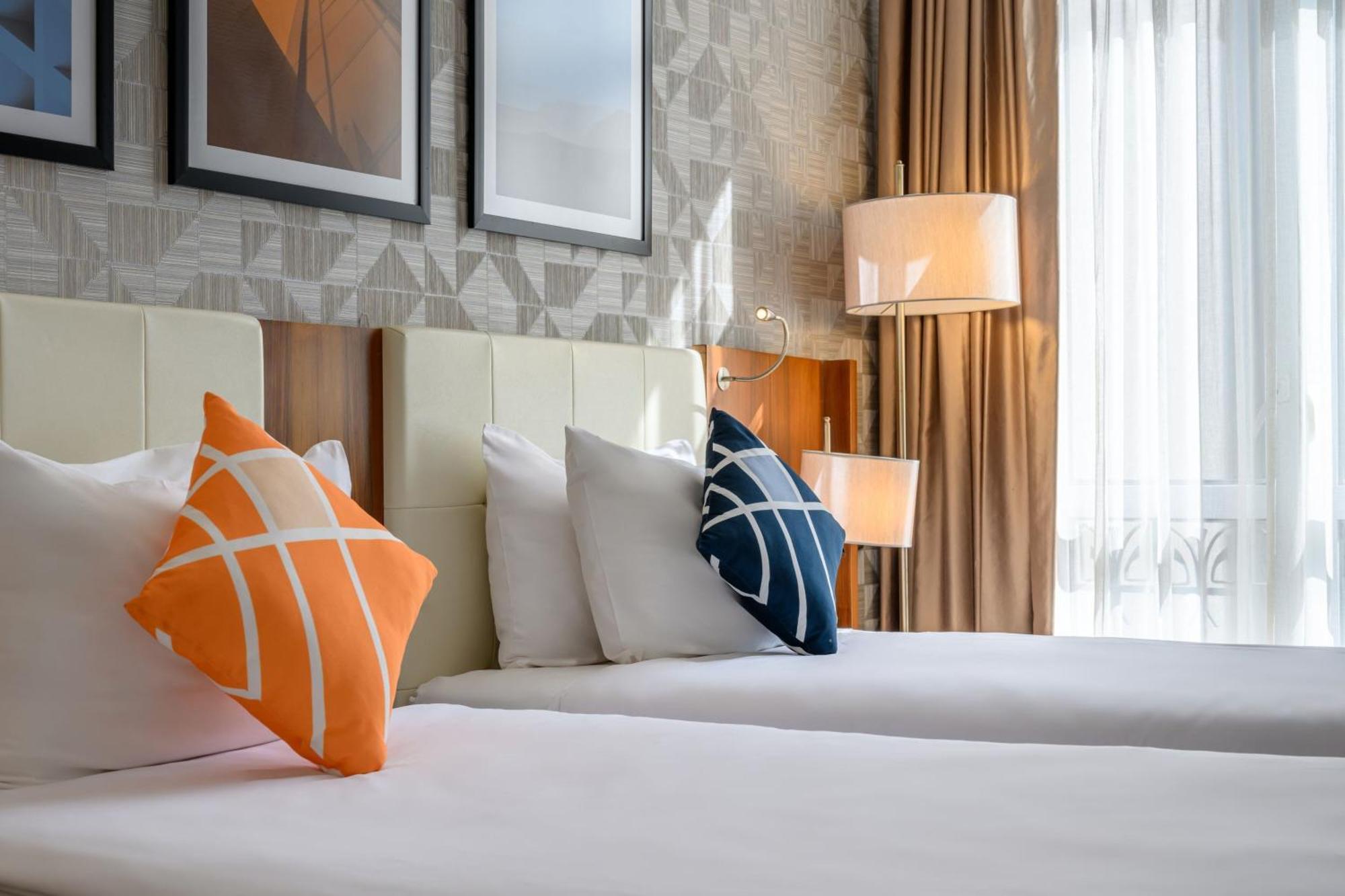 Four Points Flex By Sheraton Istanbul Taksim Square Extérieur photo